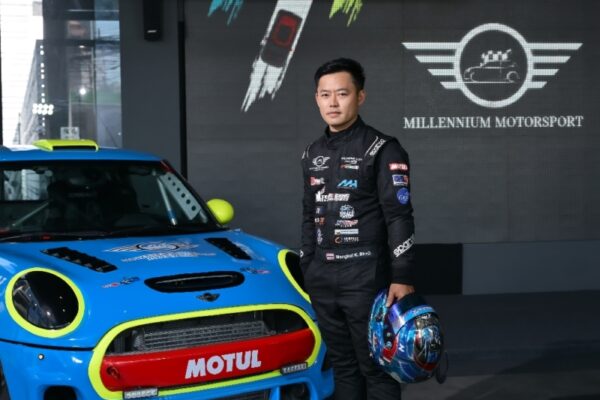 มินิ มิลเลนเนียม ออโต้ เปิดตัวทีมแข่ง ‘MILLENNIUM MOTORSPORT x MAGIK PROSHOP’ สนับสนุน มินิ ตัวแรงลงสู้ศึกรายการ PT MAXNITRON RACING SERIES 2025